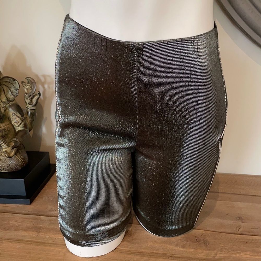 🎀AREA S  luxury silver BICYCLE SHORTS WITH CRYSTALS - Picture 5 of 15